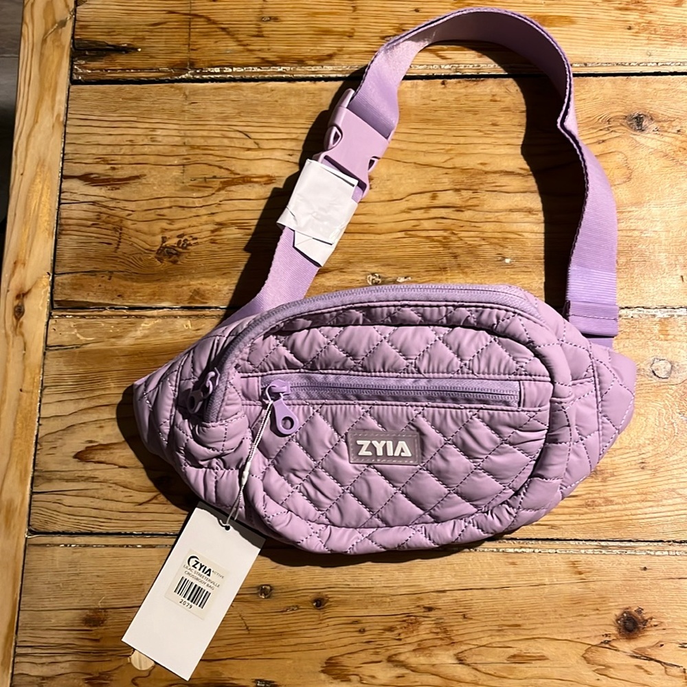 Zyia - Lilac Streeterville Crossbody Bag